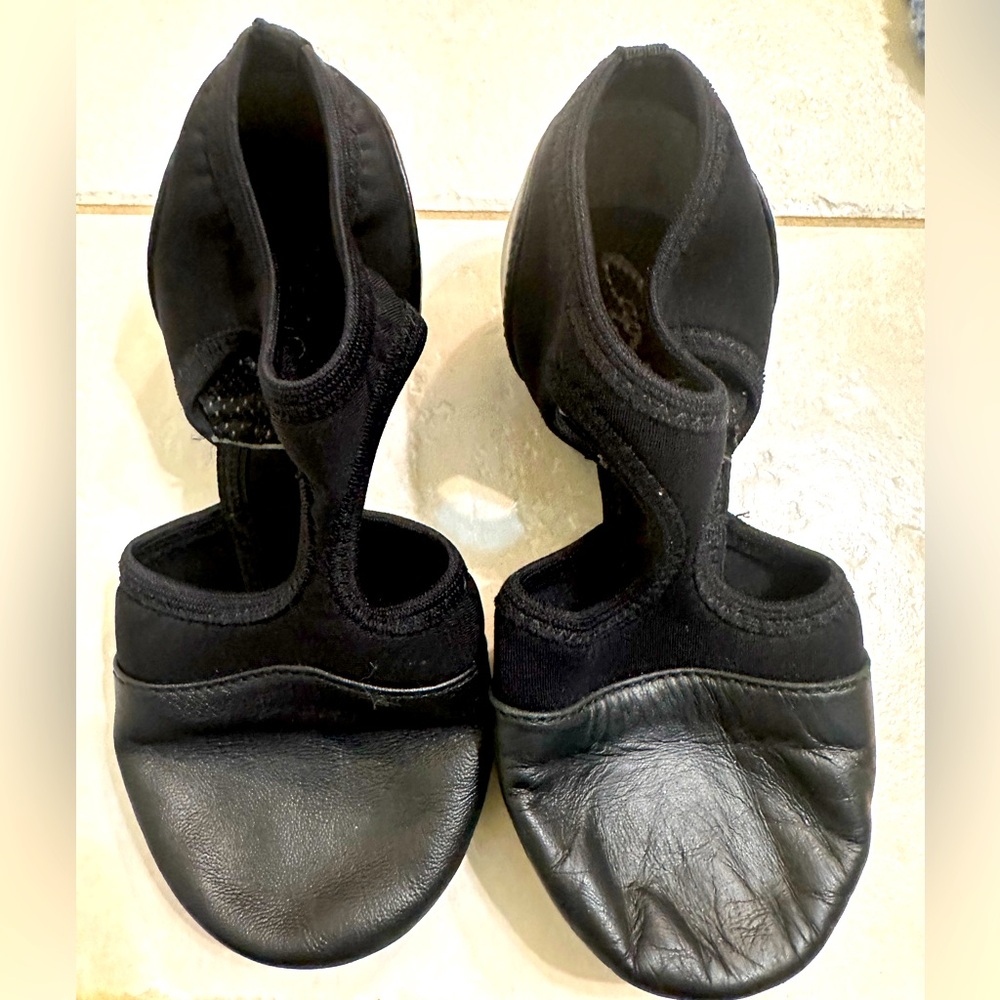 COPY - Capezio Pedinis